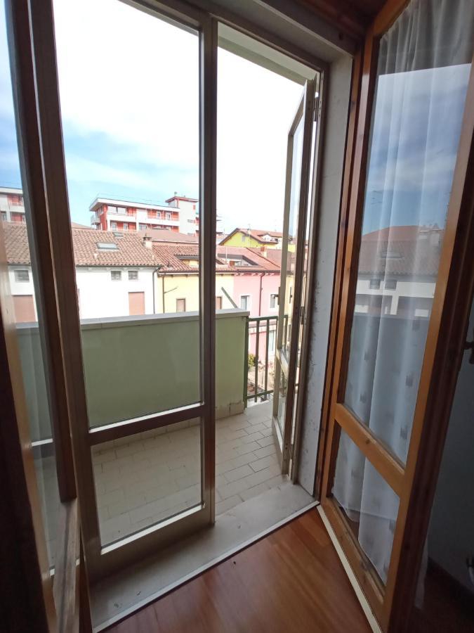 Casa Doretta - Camere Rooms Верона Экстерьер фото
